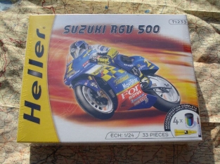 HLR.50922  SUZUKI RGV 500